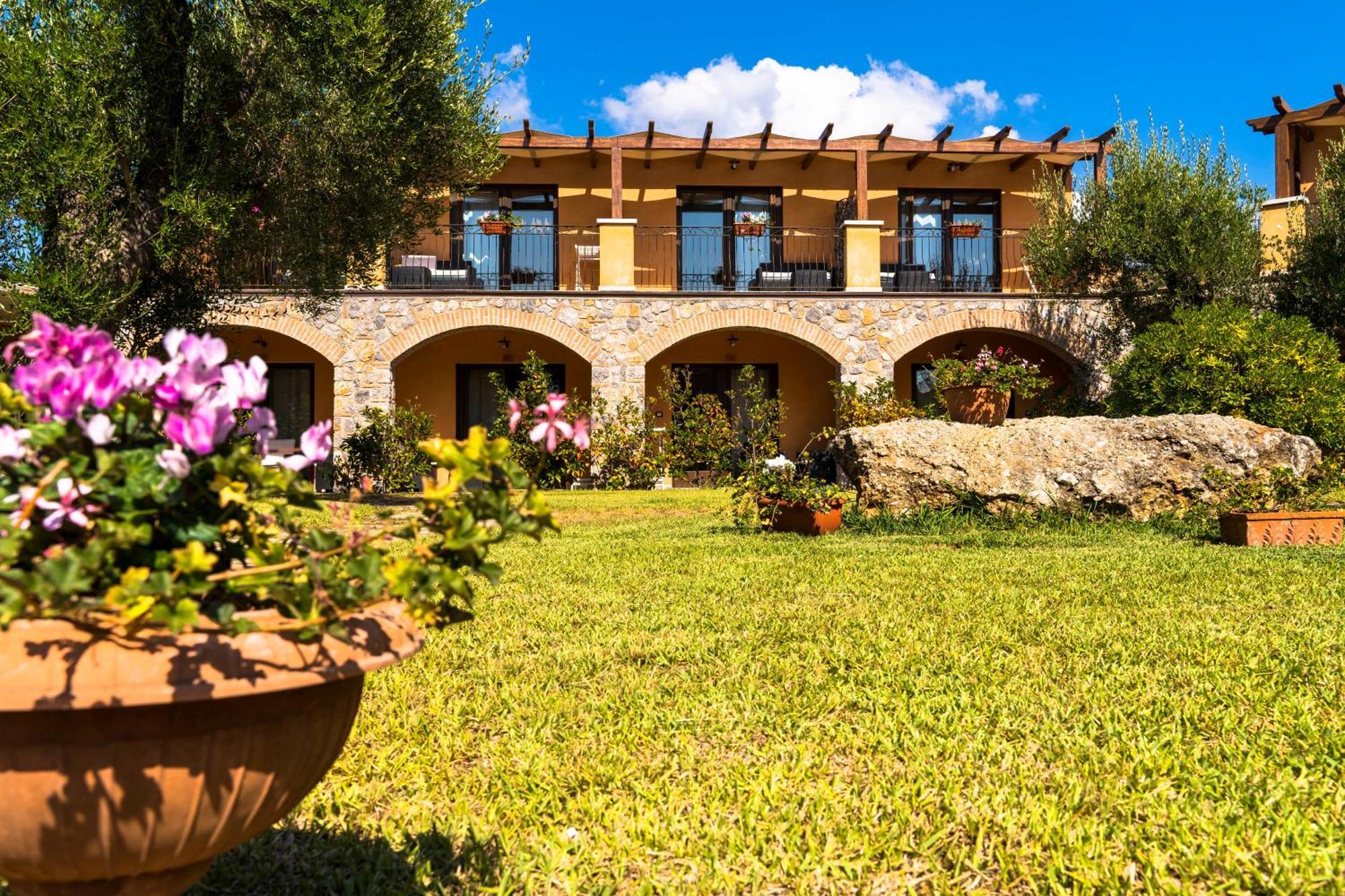 Park Hotel Cilento Marina di Camerota Exterior photo