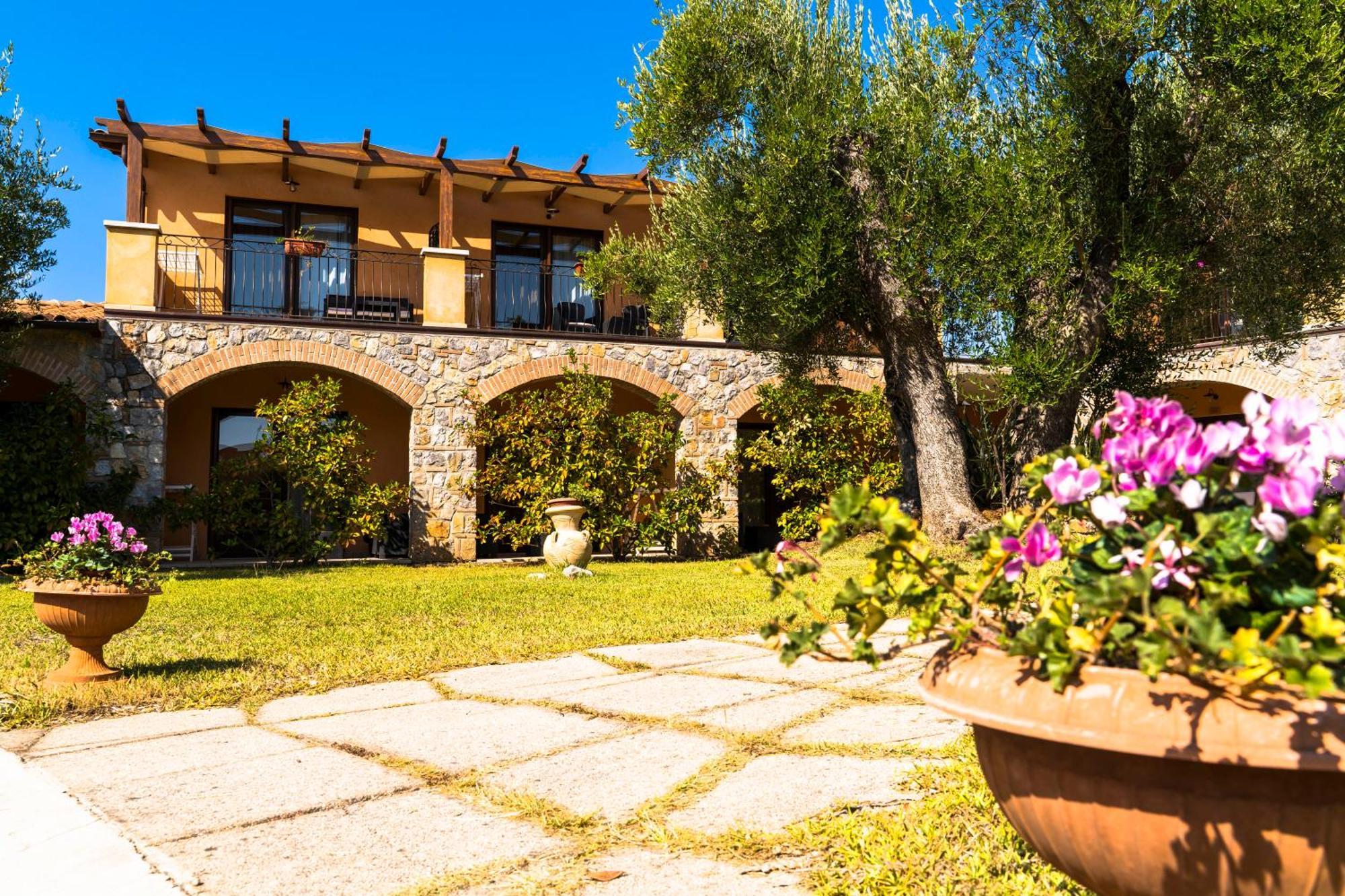Park Hotel Cilento Marina di Camerota Exterior photo