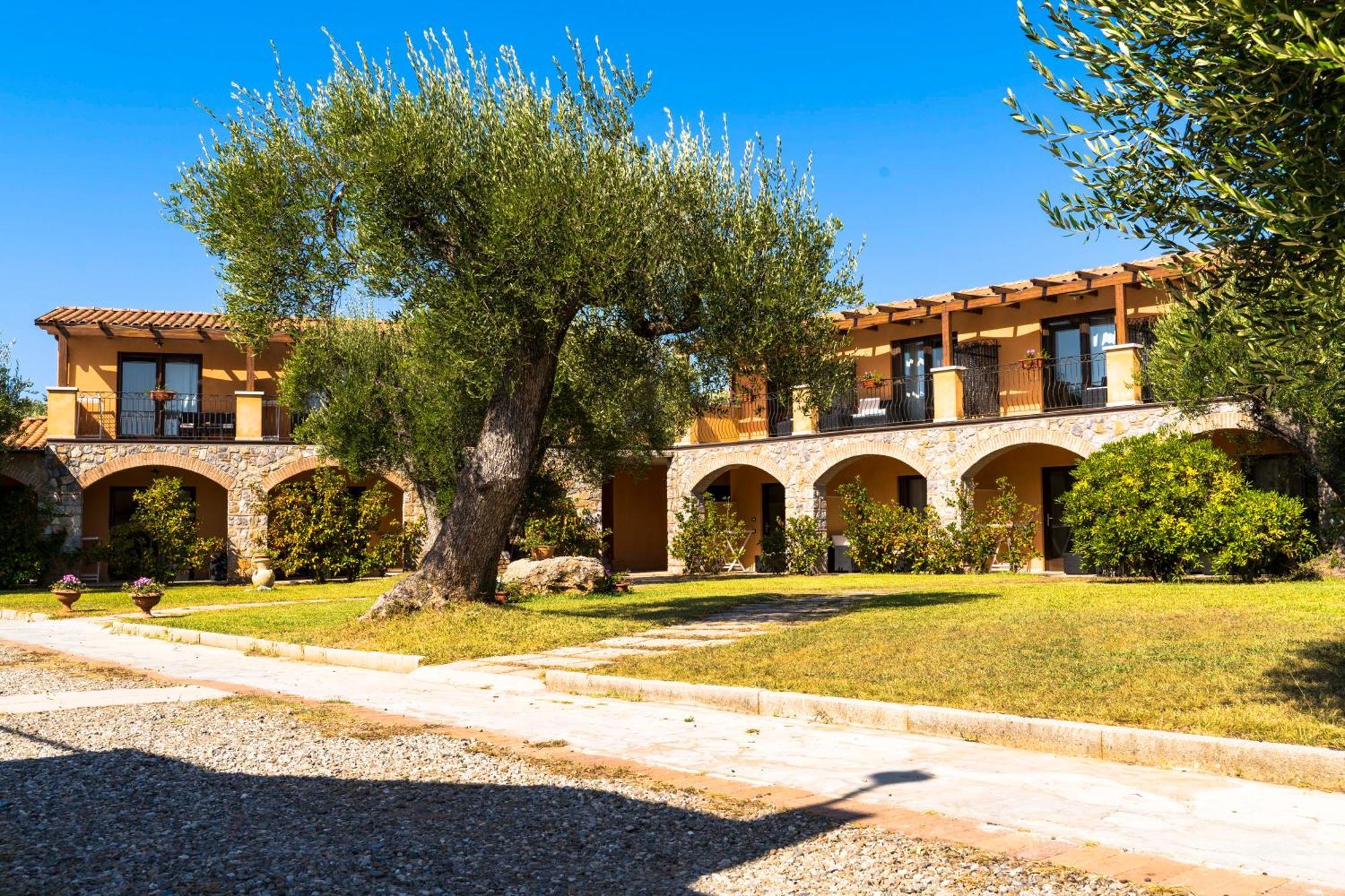 Park Hotel Cilento Marina di Camerota Exterior photo