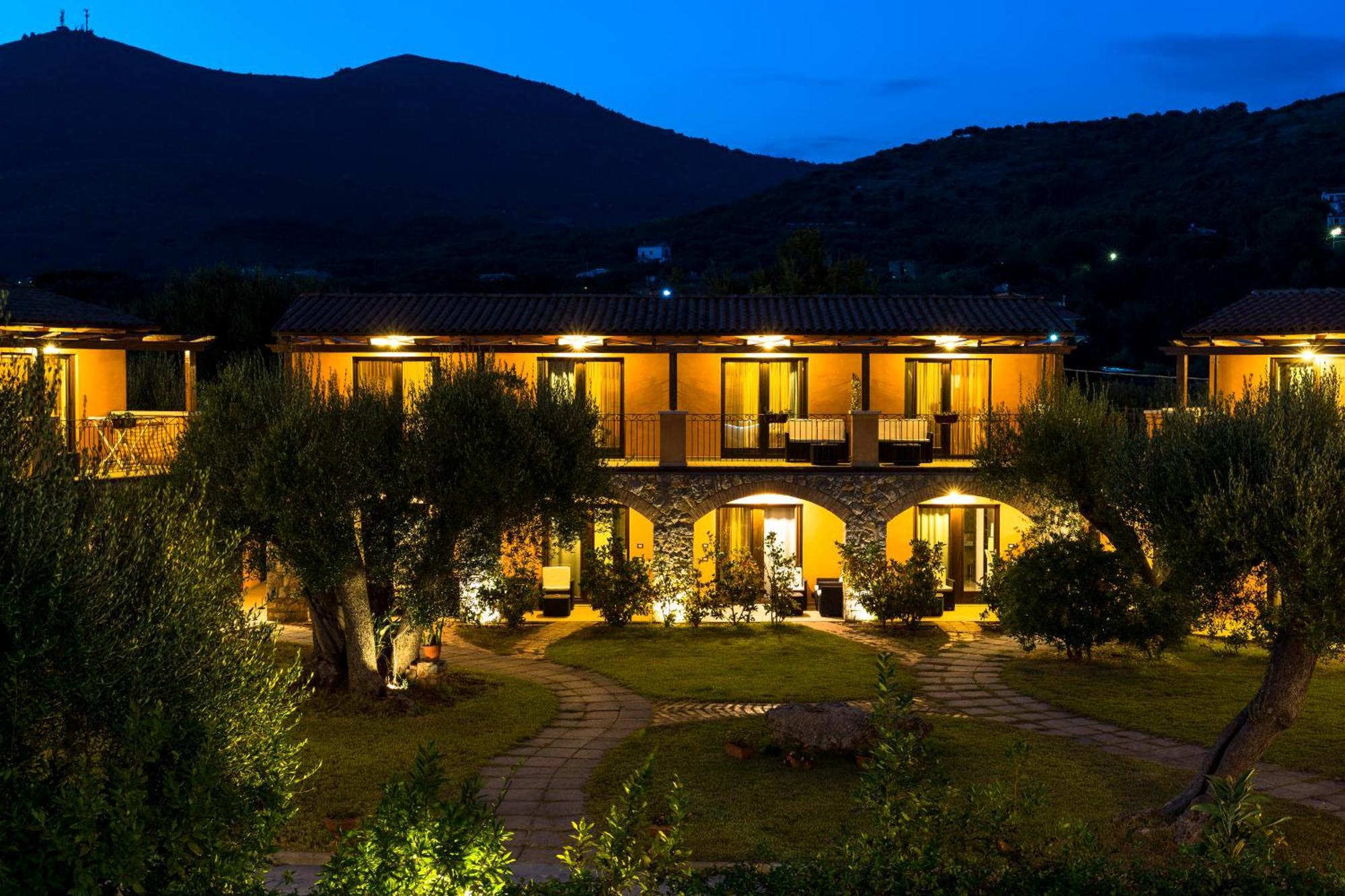Park Hotel Cilento Marina di Camerota Exterior photo
