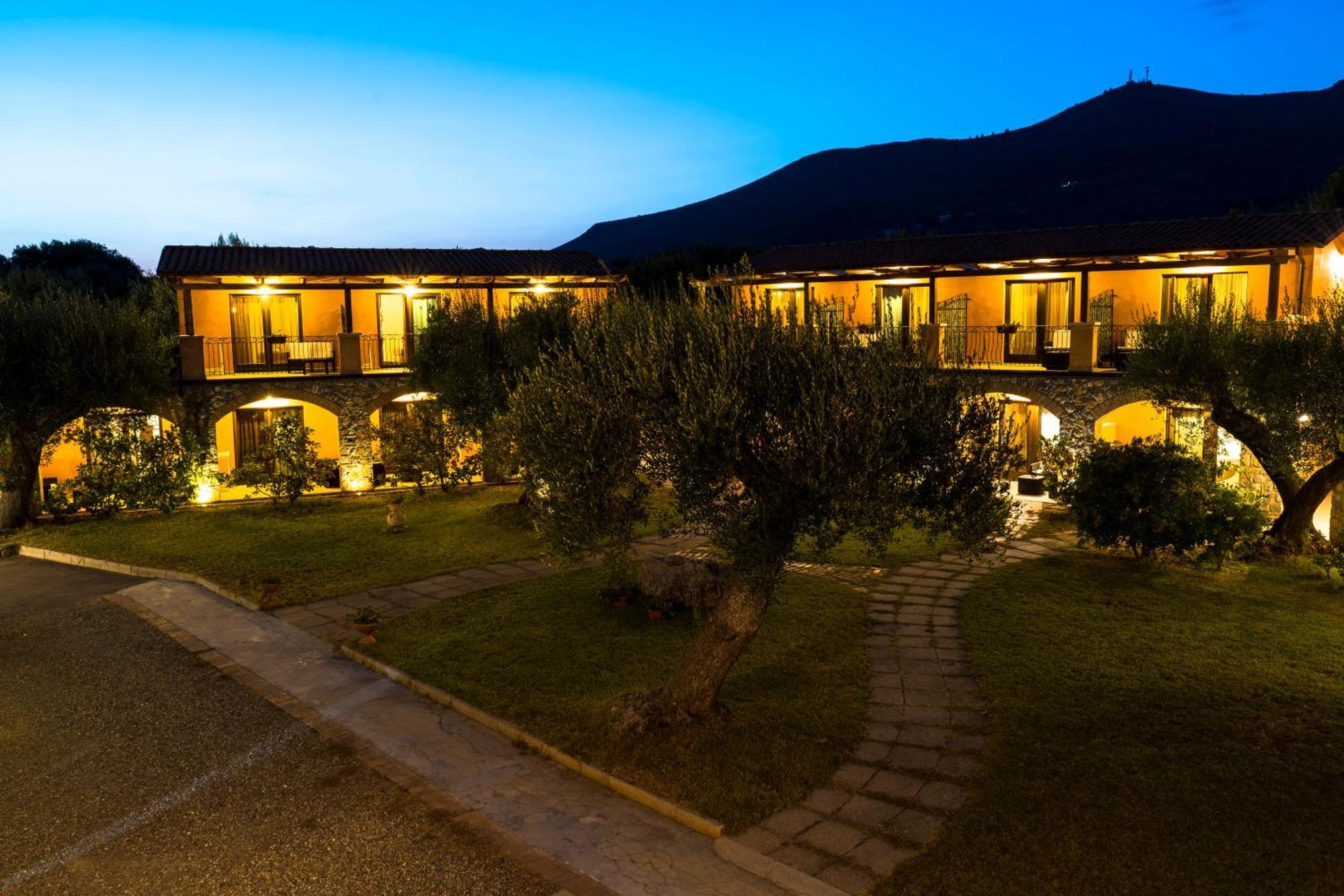 Park Hotel Cilento Marina di Camerota Exterior photo